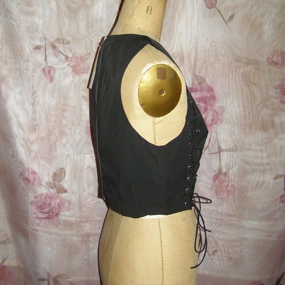 NWT size L 8-10 MUSTARD SEED Lace up crop top - Picture 5 of 9